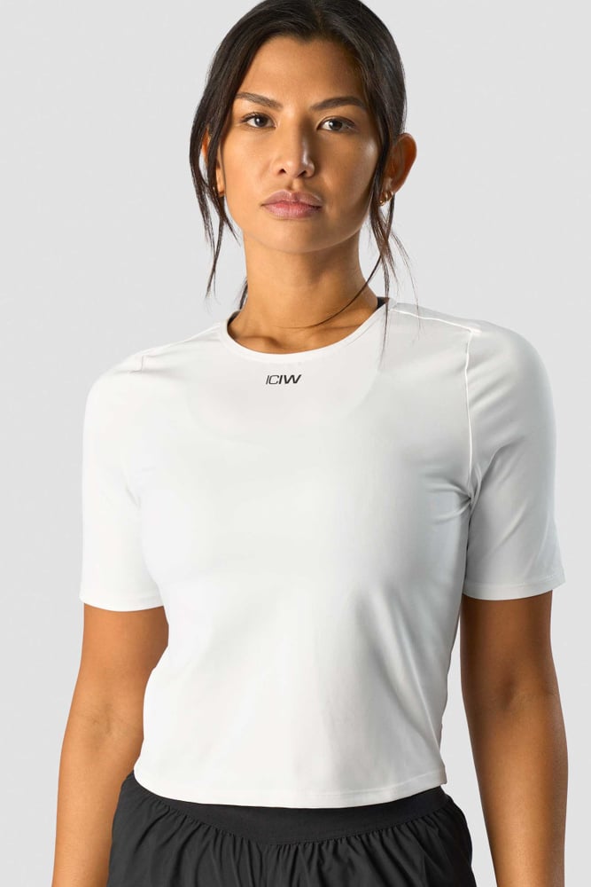 charge cropped mid sleeve wmn white