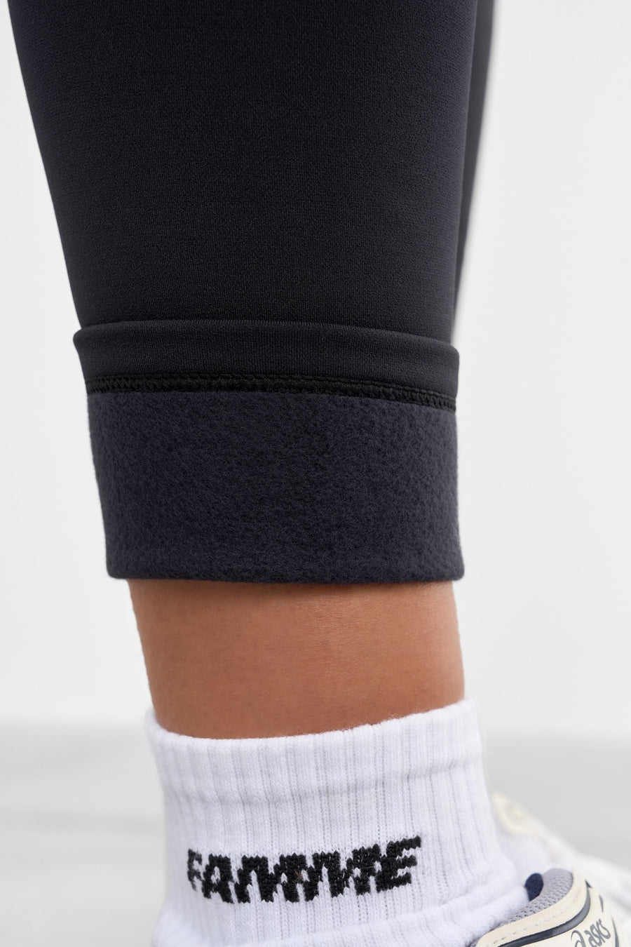 Warming Leggings · Black