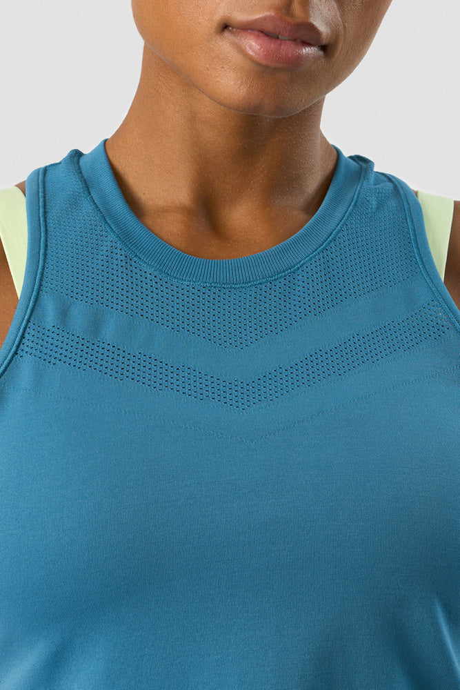 deluxe seamless cropped tank top teal