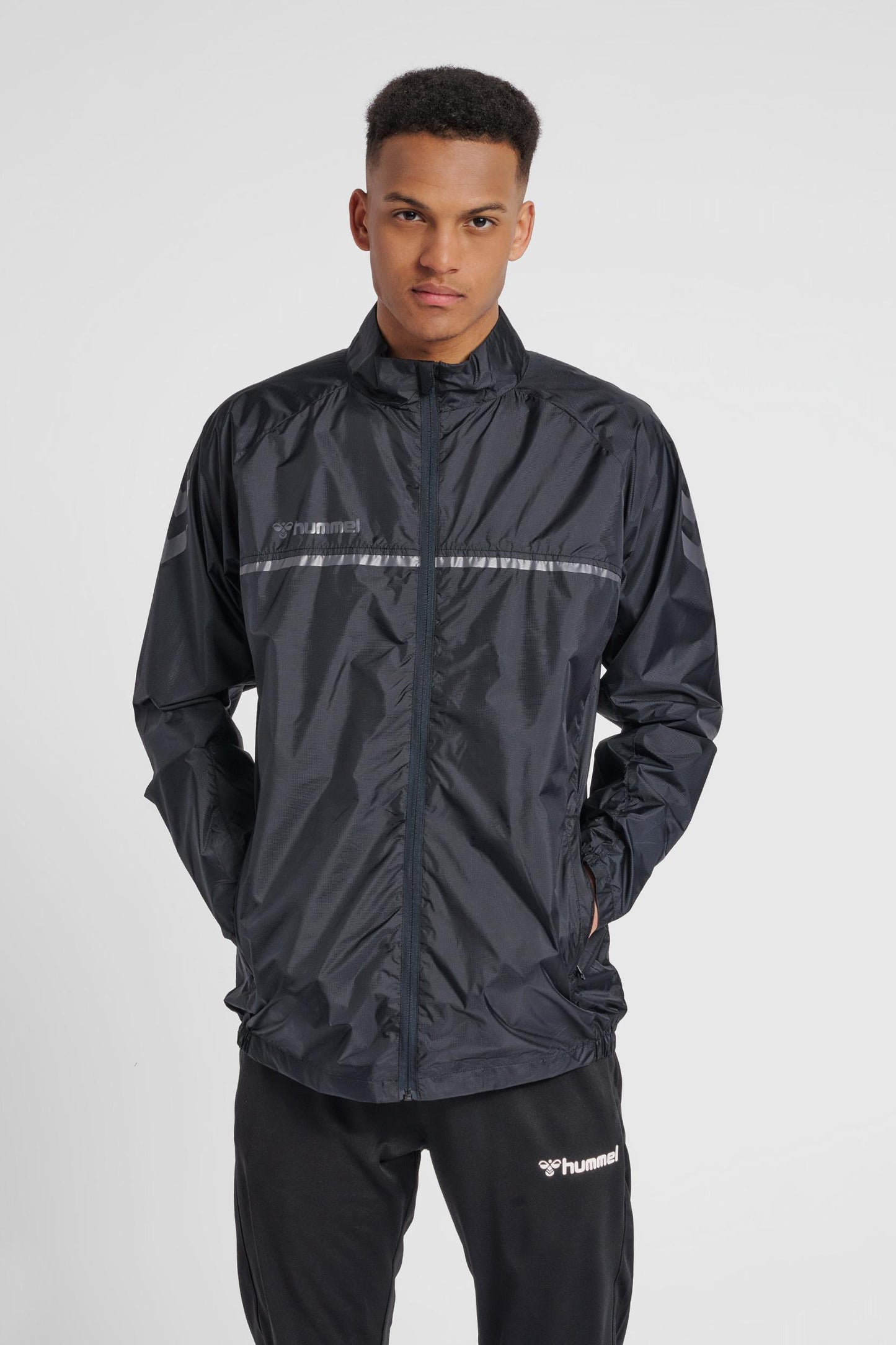 HUMMEL - Hmlauthentic Pro Jacket - Anthracite