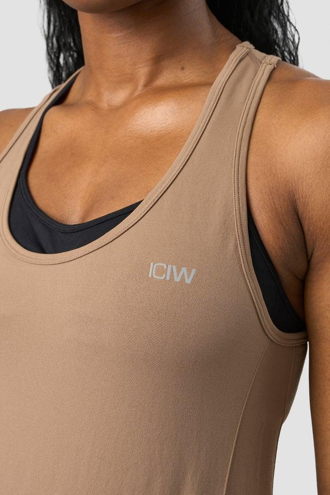 ICANIWILL - Everyday Seamless Tank Top - Desert Sand