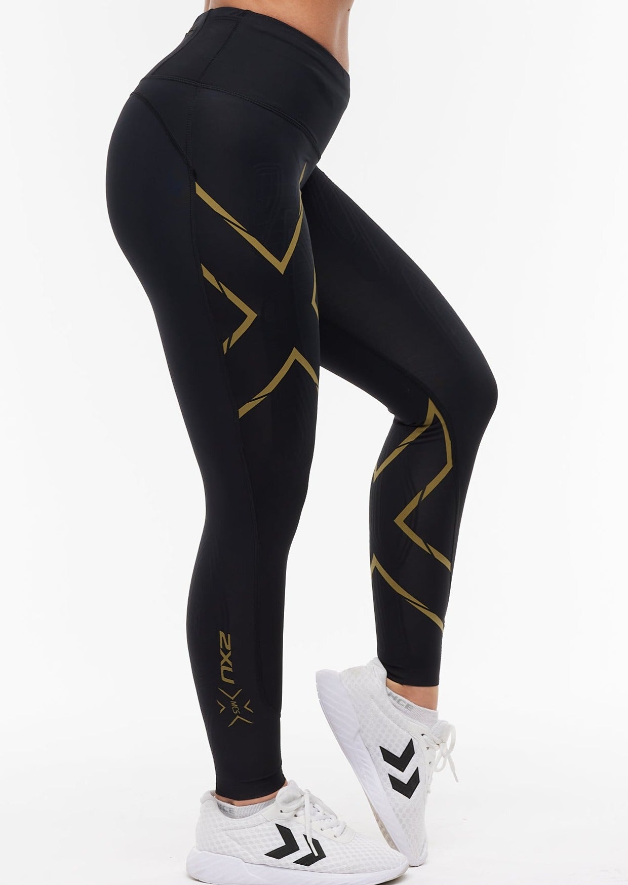Light Speed Mid-Rise Compression Tights - Black/Gold Reflective - for kvinde - 2XU - Tights